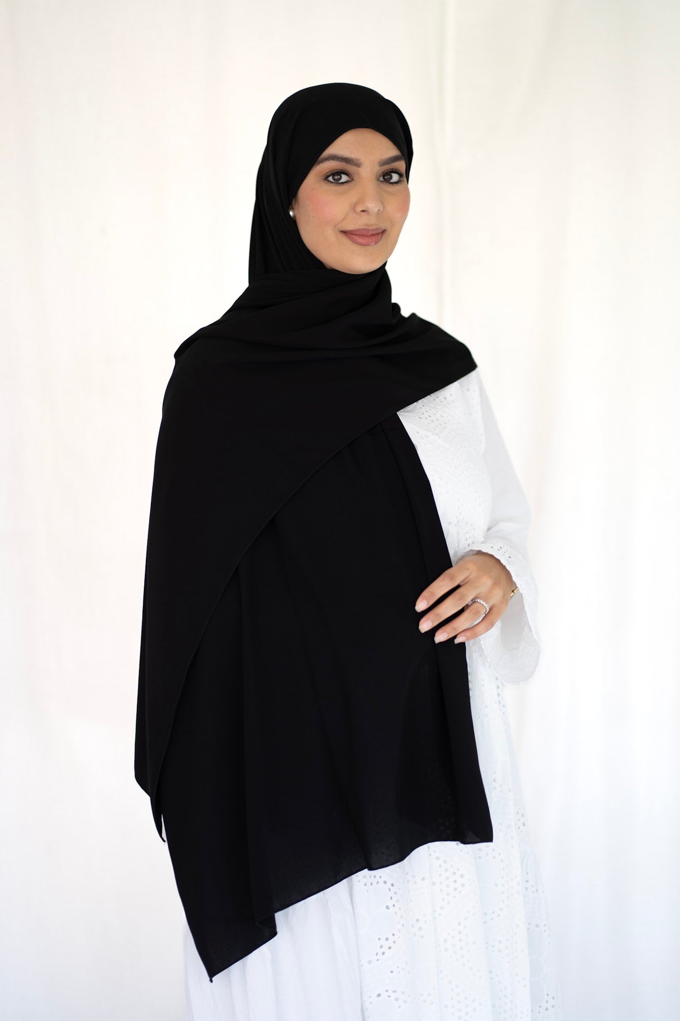 NOIR - SOIE DE MEDINE